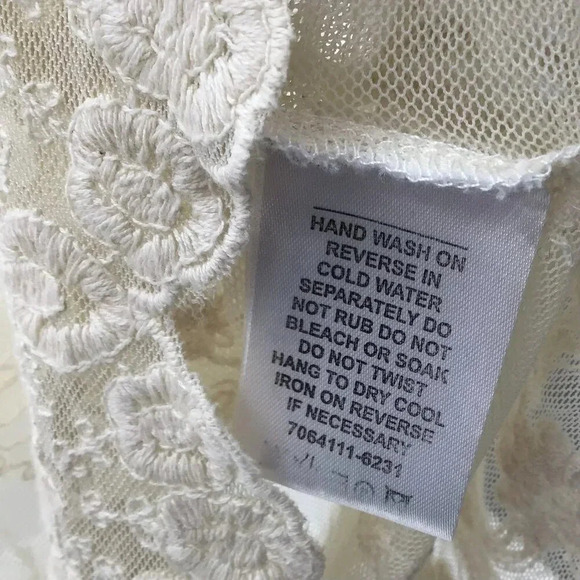 Castro Ornate Ecru Lace Infant's Christening Gown 2/M Baptism Baby's Photoshoot - Picture 14 of 14